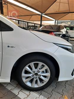 تۆیۆتا کۆرۆلا